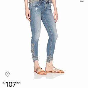 Embellished trendy miss me jeans